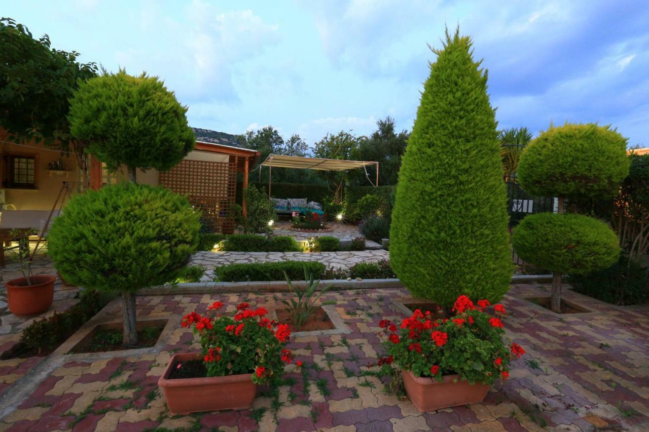 Olives House Villa Vromonérion Exteriör bild